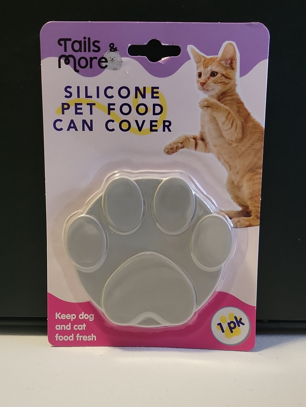 Gray Silicone Pet Food Can Cover - Paw Shape